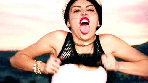Miley-cyrus-gif hot sexy tongue