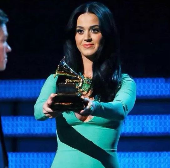 Katy Perry Grammy 2013