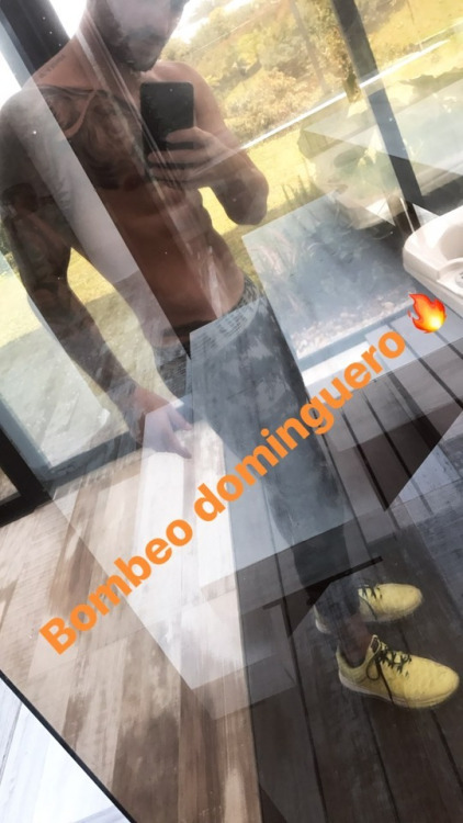 Maluma selfie after gym (6)