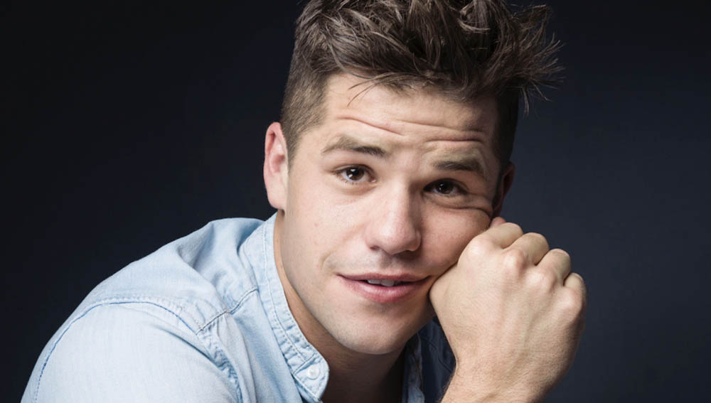 charlie-carver-gay-father-play-video
