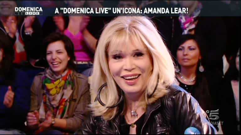 Amanda Lear Domenica Live
