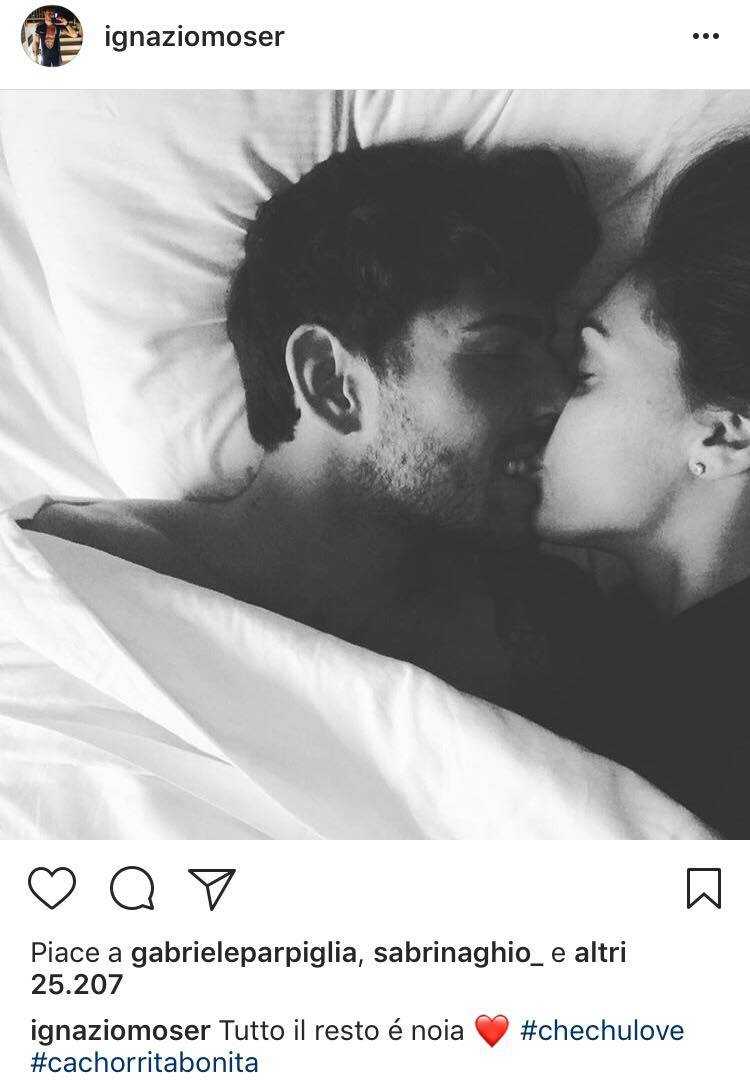Cecilia e Ignazio a letto insieme su instagram
