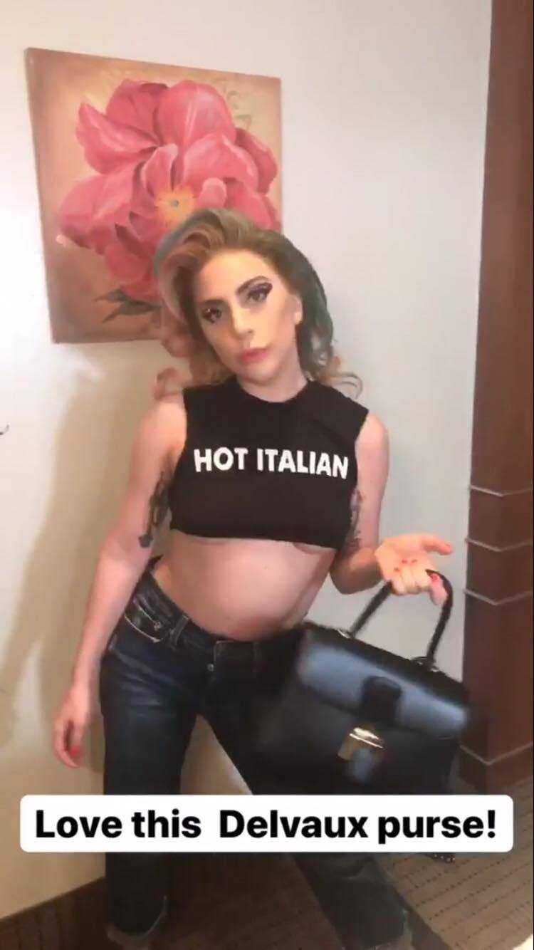 Lady Gaga Hot Italian (1)