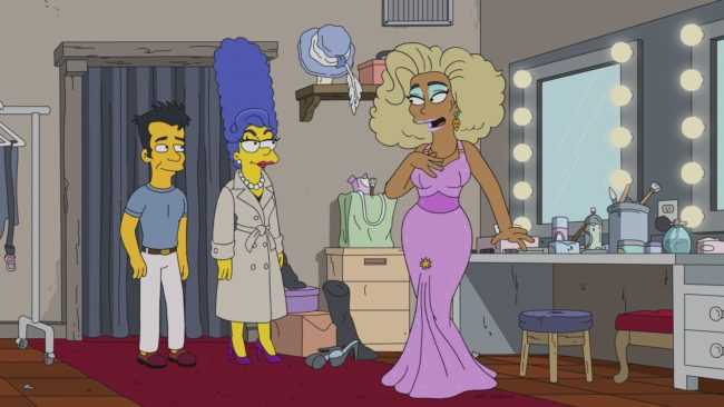 Homer Simpson Drag Queen Werking Mum (4)