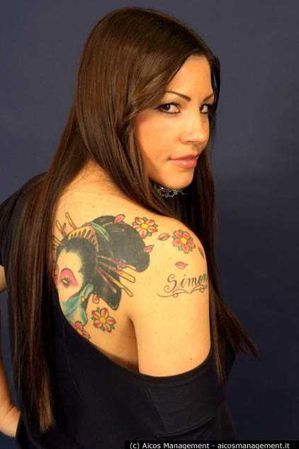 Eliana Michelazzo Tatuaggio Simone